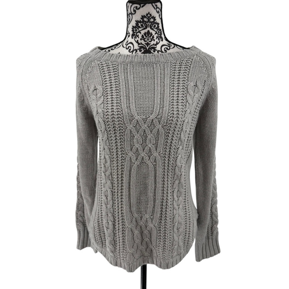 Women’s Gray Cable Knit Sweater Long Sleeve Pullover Classic Cozy Chic